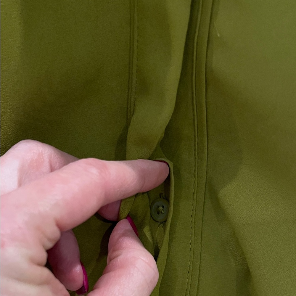 Express Lime Green Blouse - Picture 3 of 5